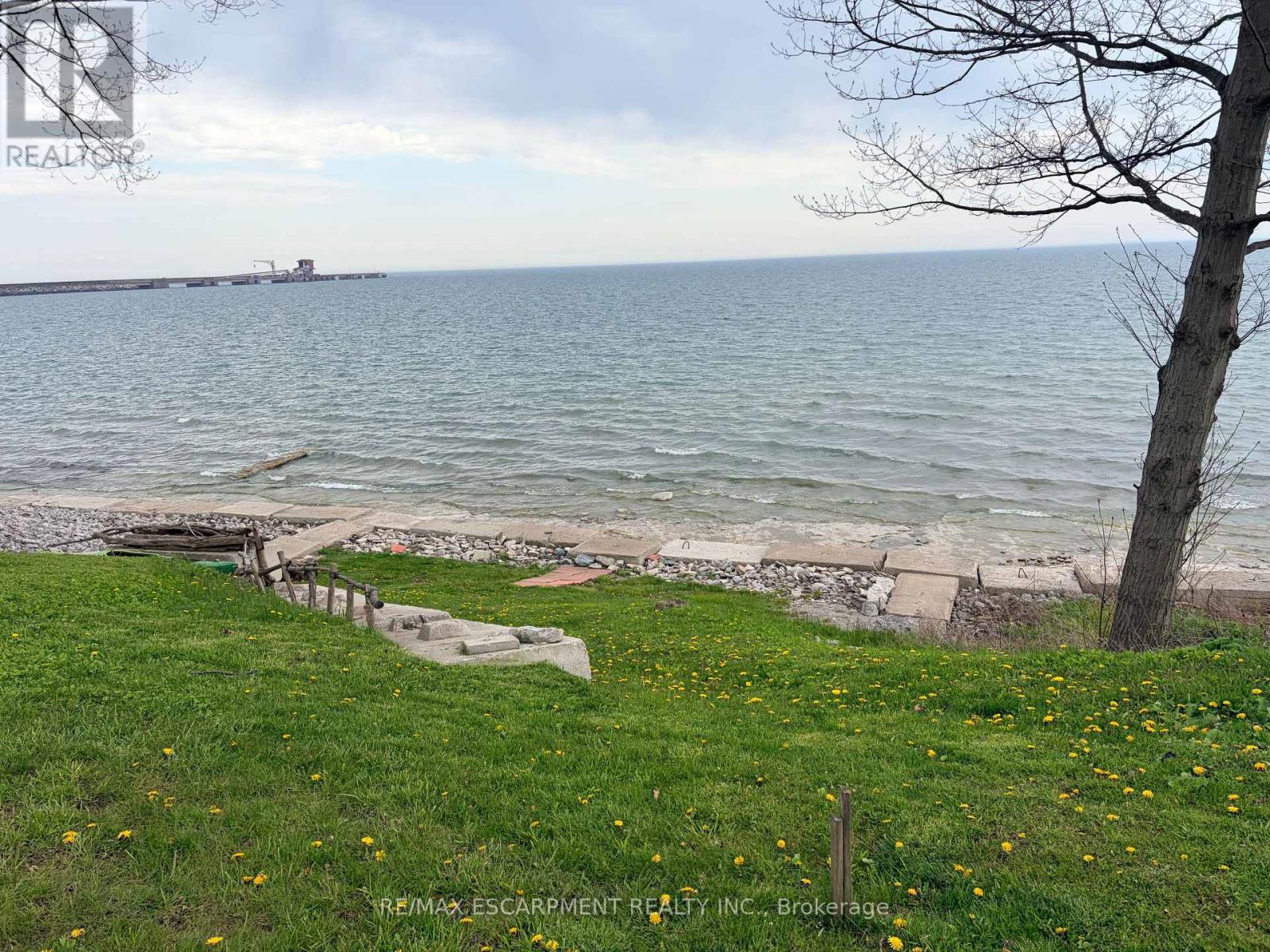 1115 New Lakeshore Road, Haldimand, Ontario  N0A 1L0 - Photo 3 - X12854752