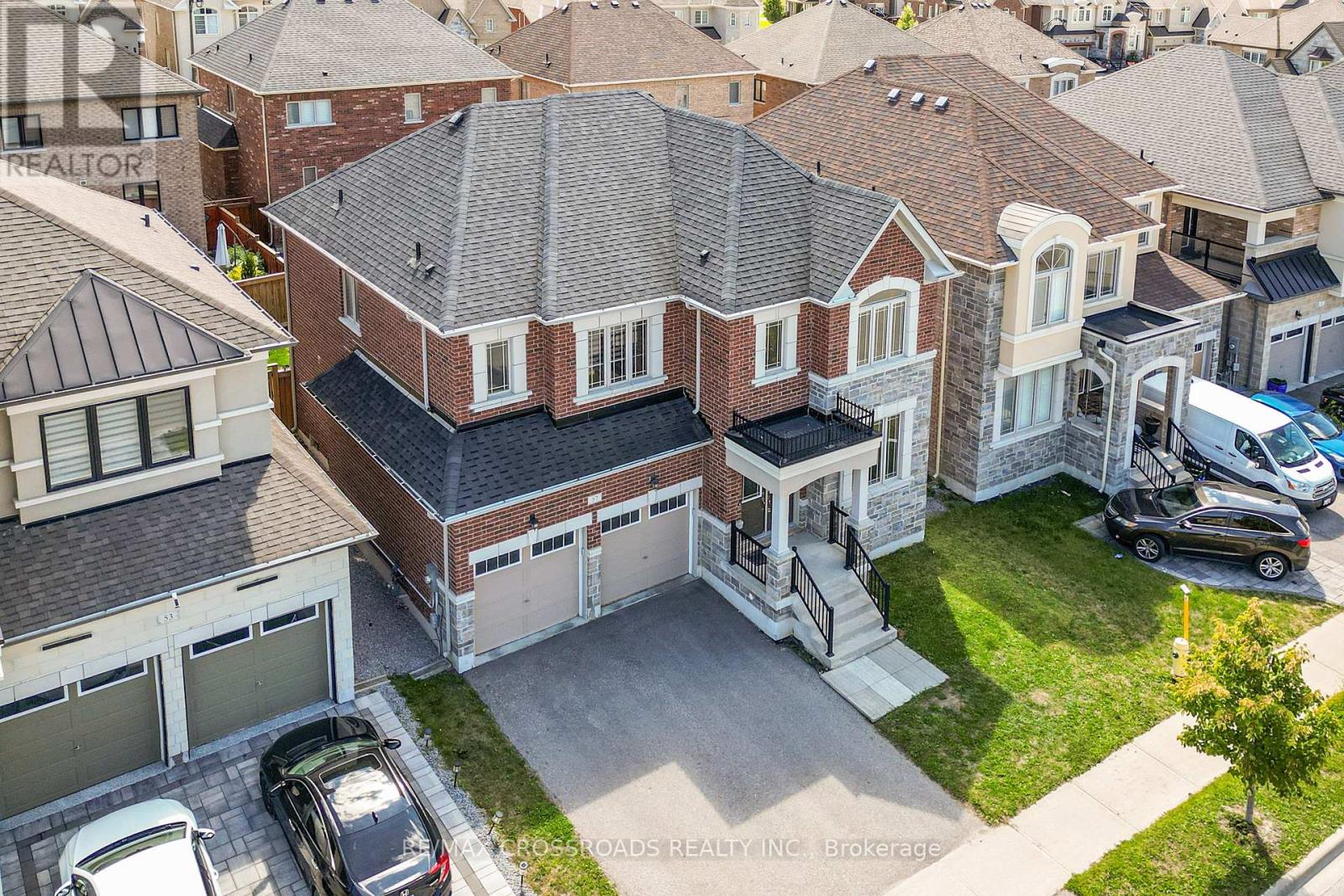 57 Walter English Drive, East Gwillimbury, Ontario  L9N 0R8 - Photo 2 - N13146462