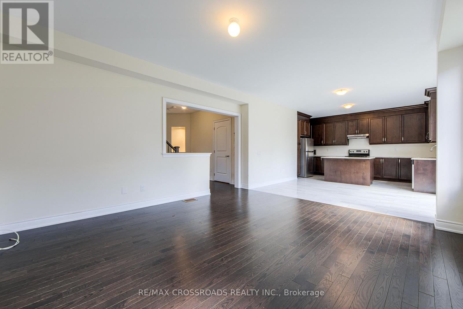 57 Walter English Drive, East Gwillimbury, Ontario  L9N 0R8 - Photo 8 - N13146462