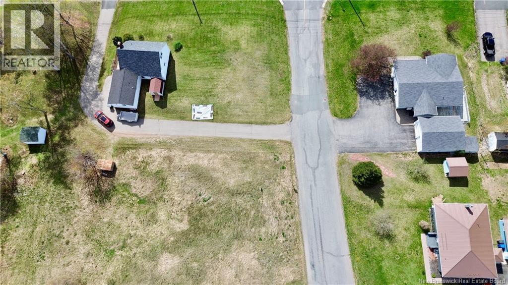 1586 St Peter Avenue, Bathurst, New Brunswick  E2A 3A9 - Photo 4 - NB135813