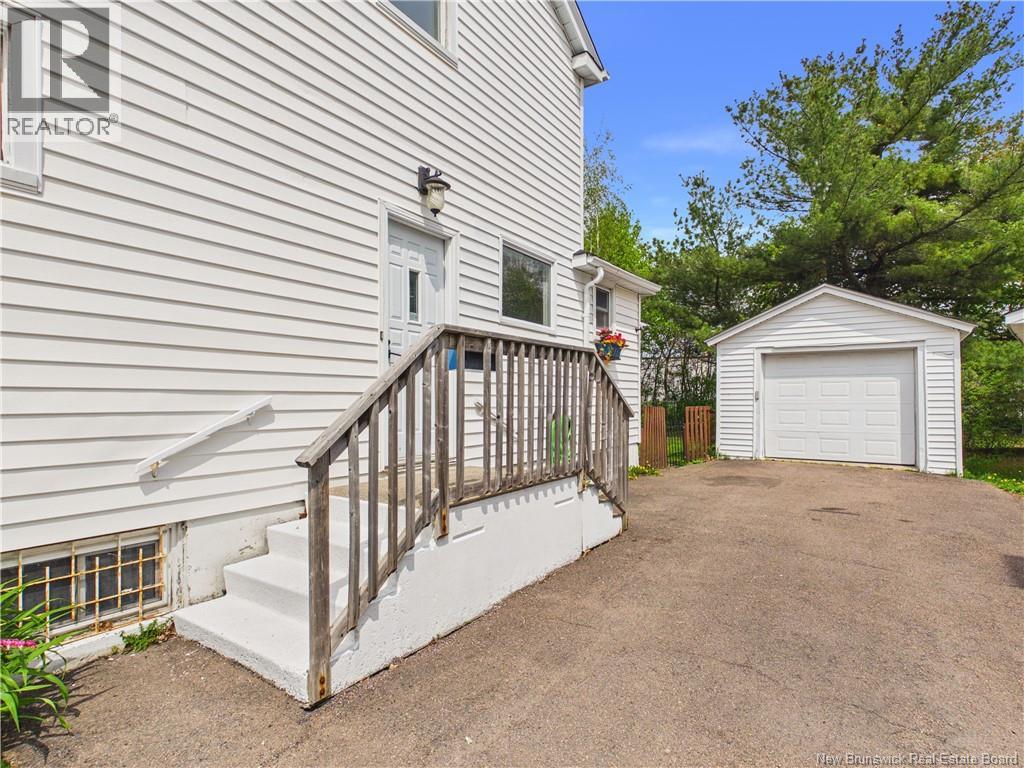 37 Wellington Avenue, Moncton, New Brunswick  E1E 1W1 - Photo 40 - NB139774