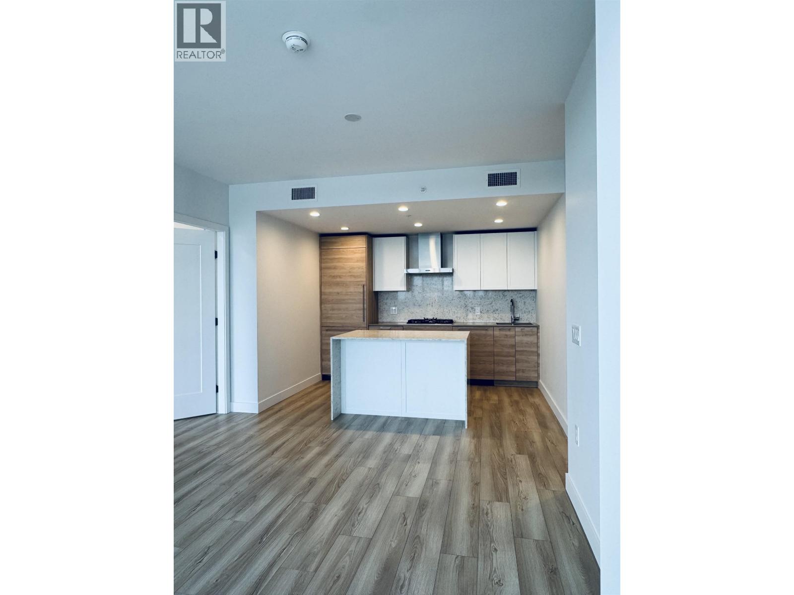 2004 2381 Beta Avenue, Burnaby, British Columbia  V5C 0P7 - Photo 9 - R3125045
