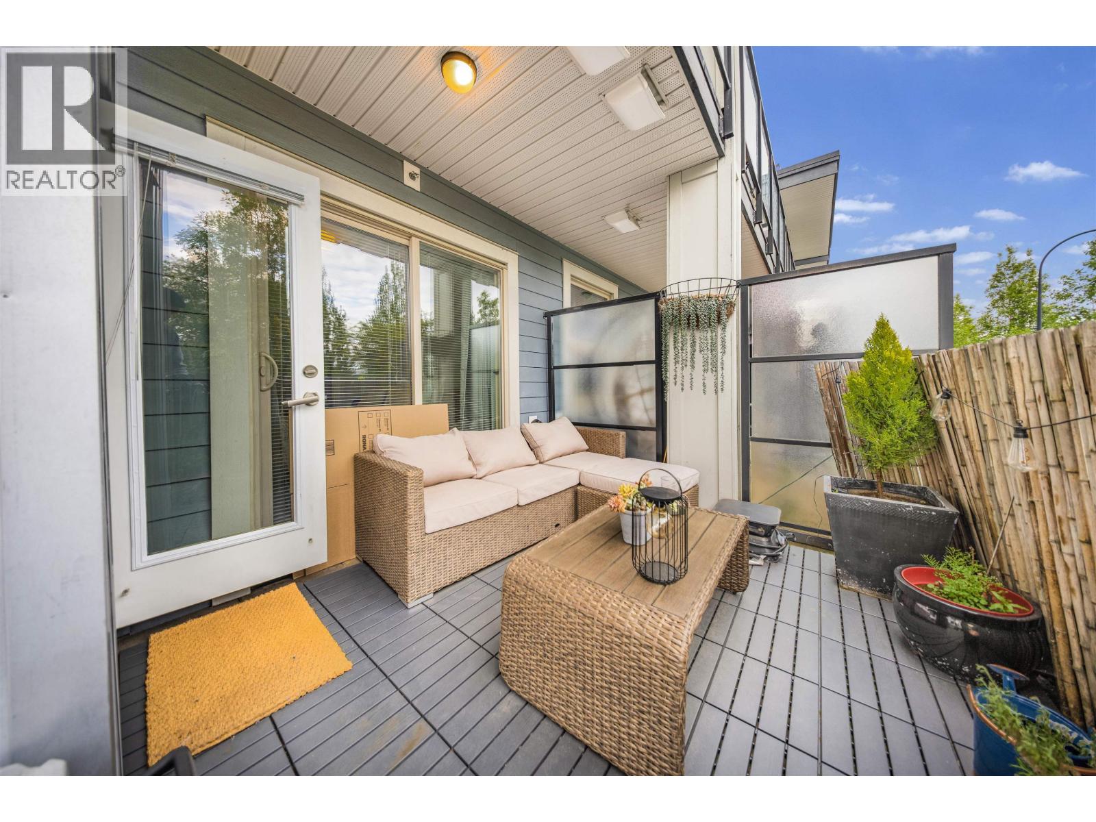 205 1330 Marine Drive, North Vancouver, British Columbia  V7P 1T4 - Photo 15 - R3124665
