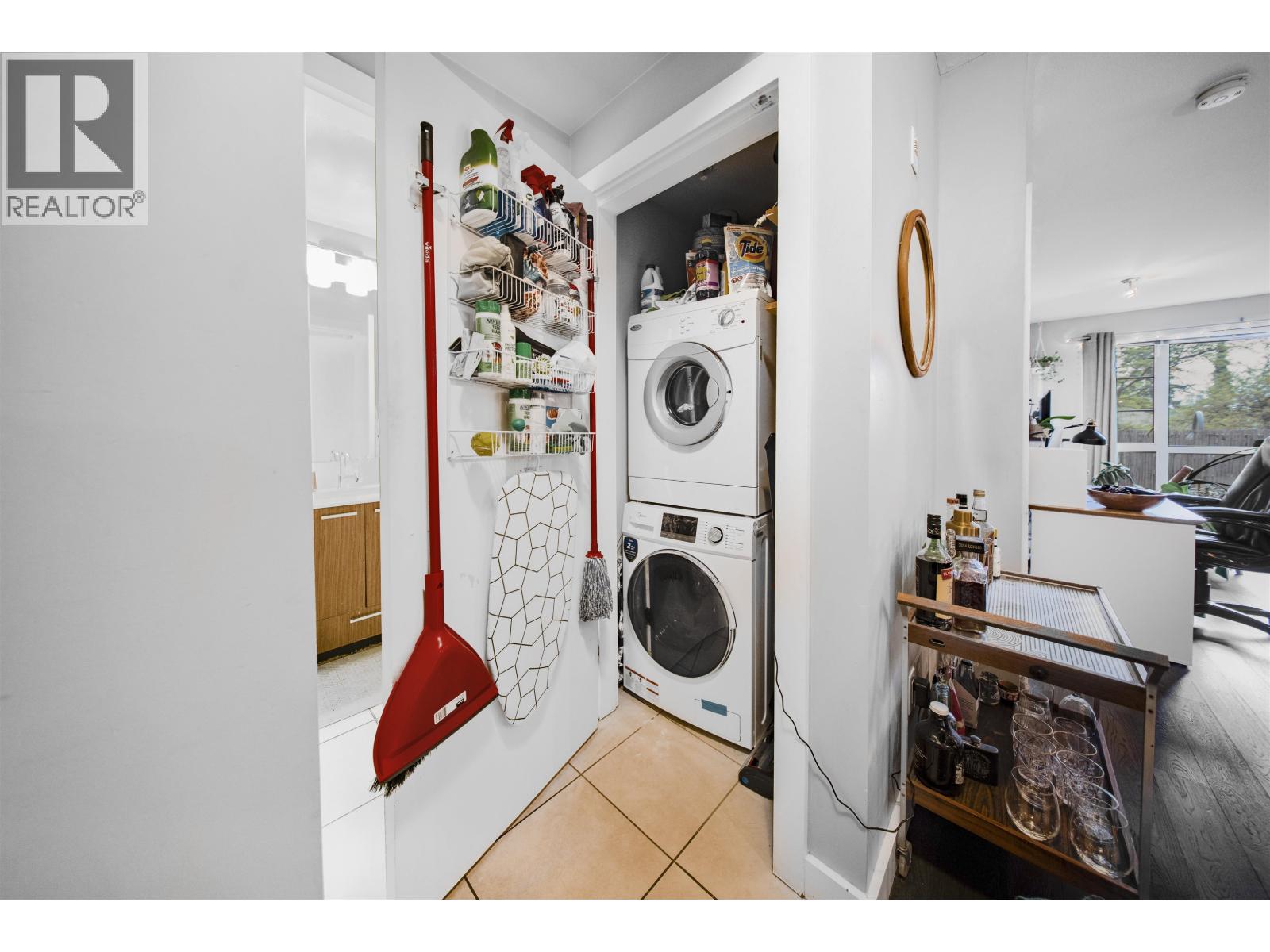 205 1330 Marine Drive, North Vancouver, British Columbia  V7P 1T4 - Photo 17 - R3124665