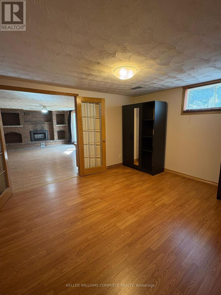 # Lower - 357 Gage Court, Burlington, Ontario  L7T 4E1 - Photo 10 - W13146438