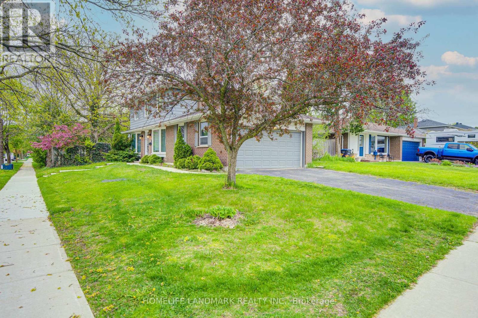 2532 Renzoni Road, Mississauga, Ontario L5K 1W9 - Photo 3 - W13146456