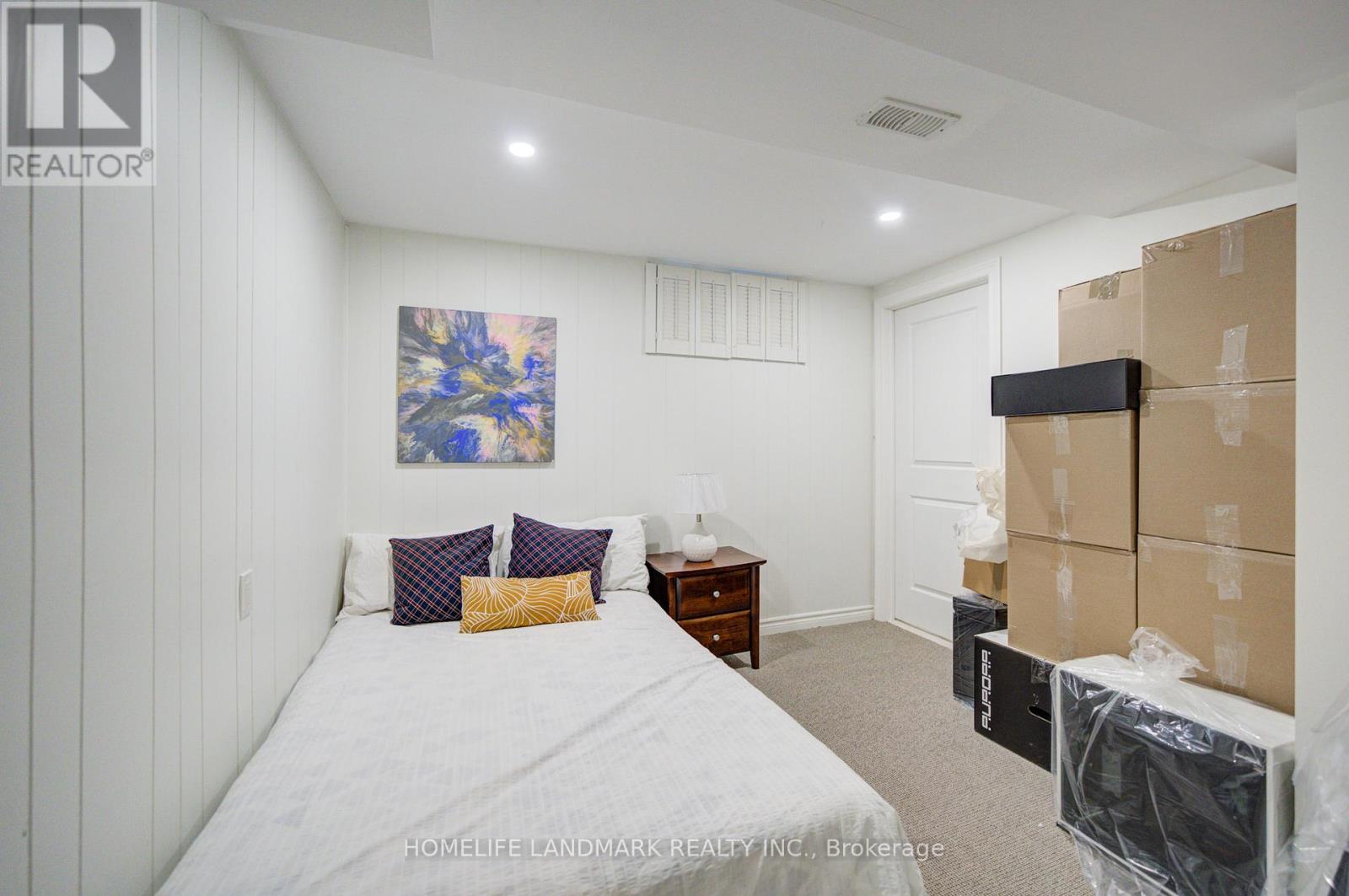 2532 Renzoni Road, Mississauga, Ontario L5K 1W9 - Photo 43 - W13146456