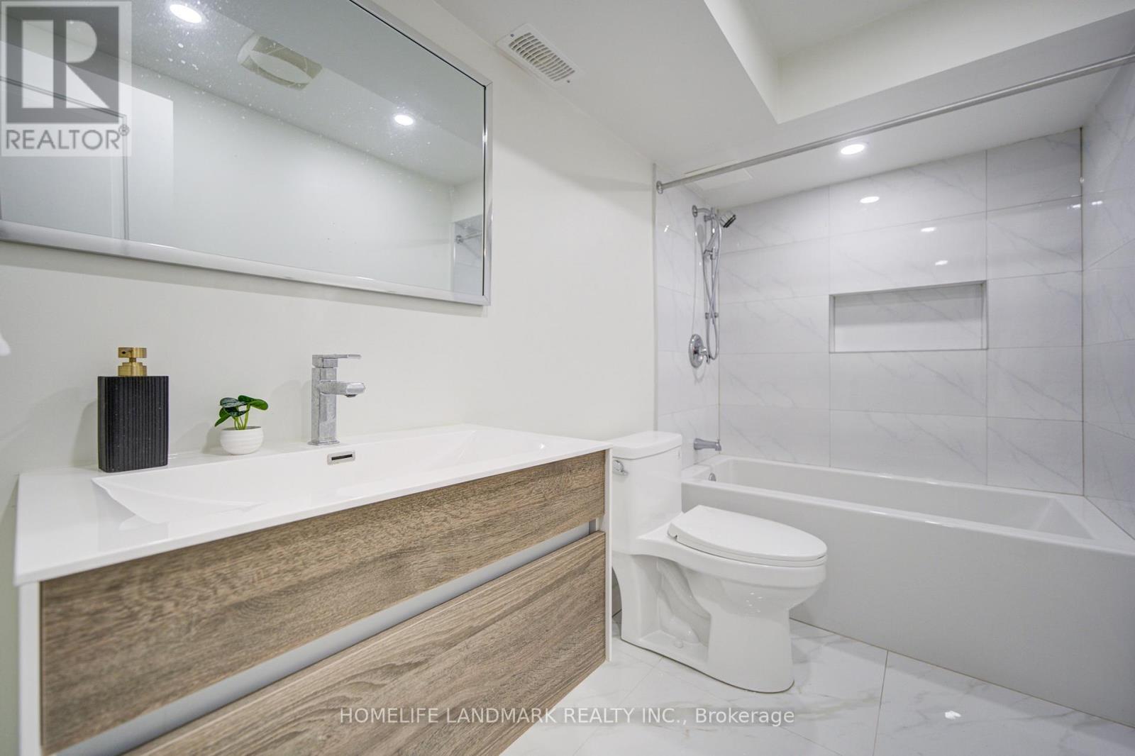 2532 Renzoni Road, Mississauga, Ontario L5K 1W9 - Photo 45 - W13146456