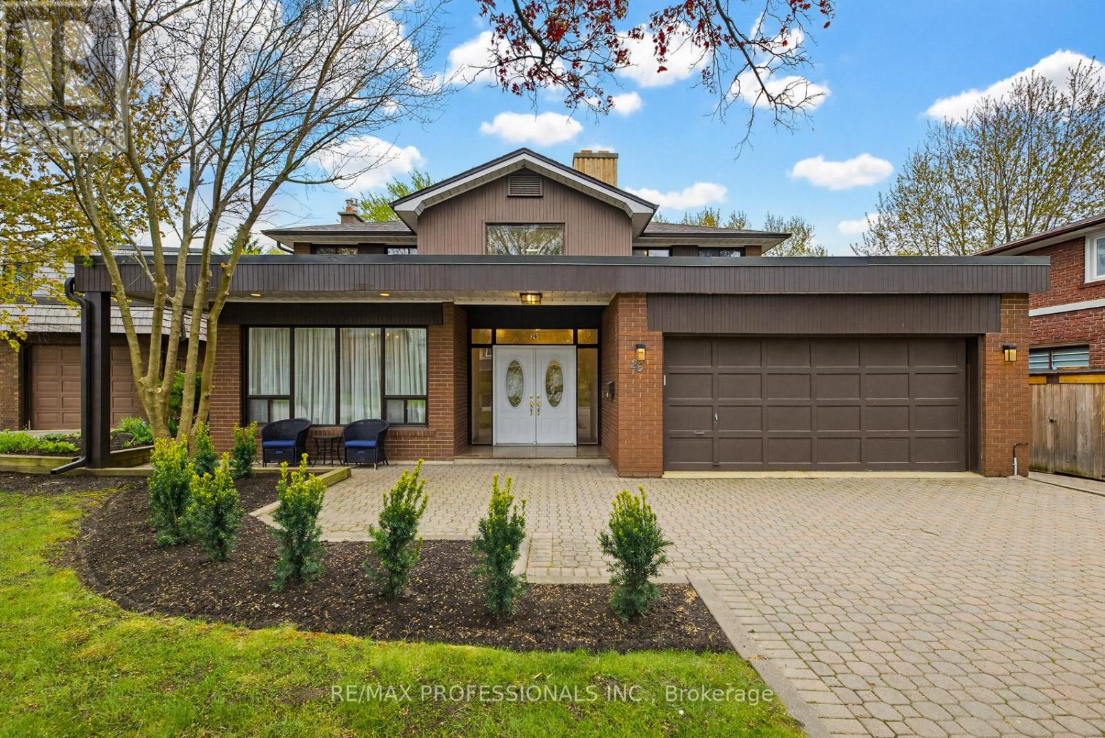 26 Neilor Crescent, Toronto, Ontario M9C 1K4 - Photo 1 - W13146474