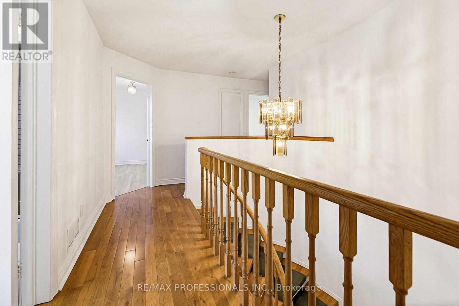 26 Neilor Crescent, Toronto, Ontario M9C 1K4 - Photo 25 - W13146474