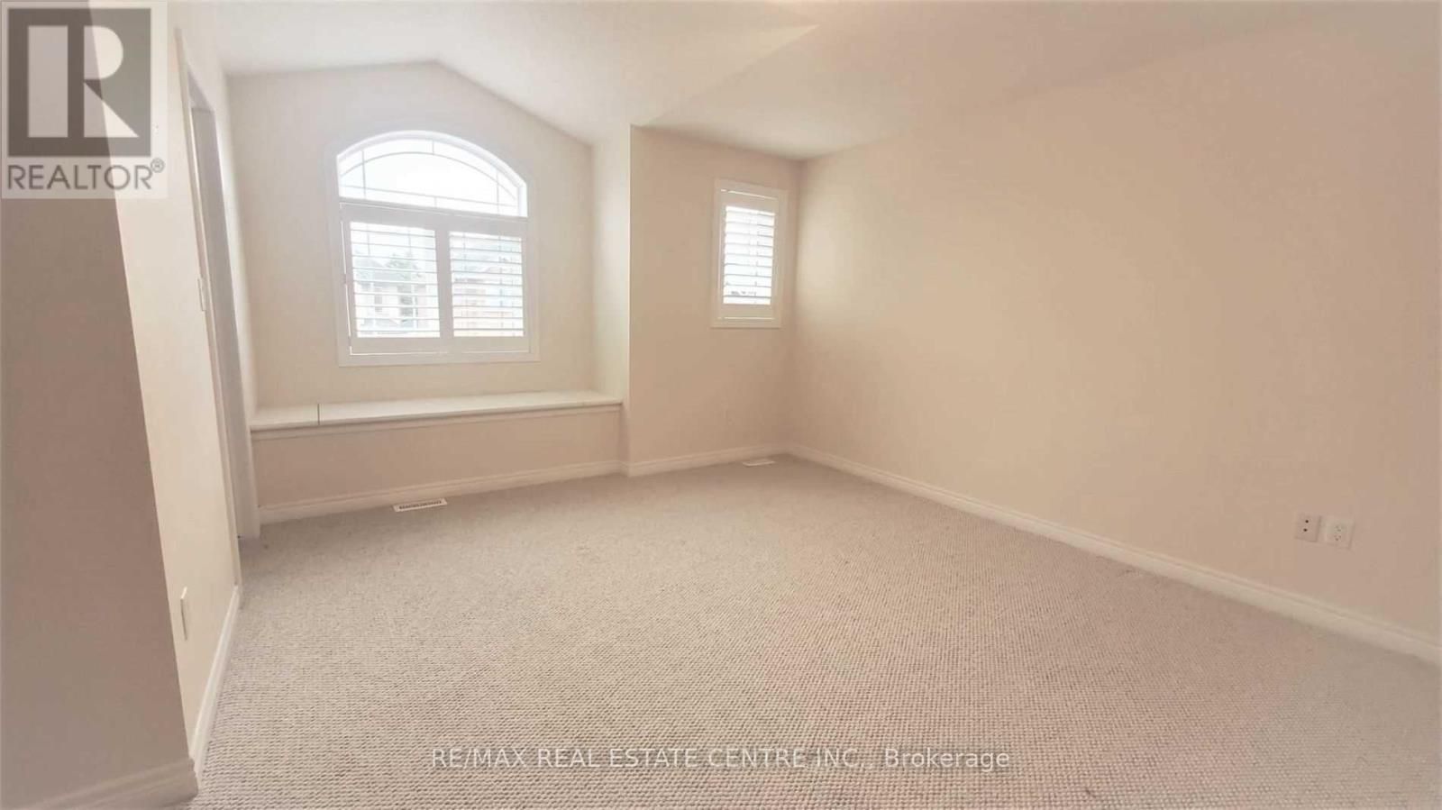 Upper Portion - 15 Sasha Court, Hamilton, Ontario  L8E 0A3 - Photo 23 - X13146414