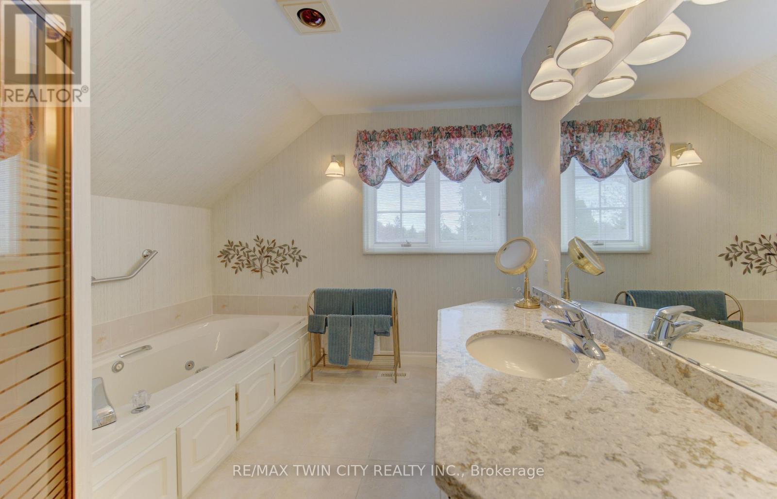 13 - 298 Roxton Drive, Waterloo, Ontario  N2T 1R5 - Photo 18 - X13146466