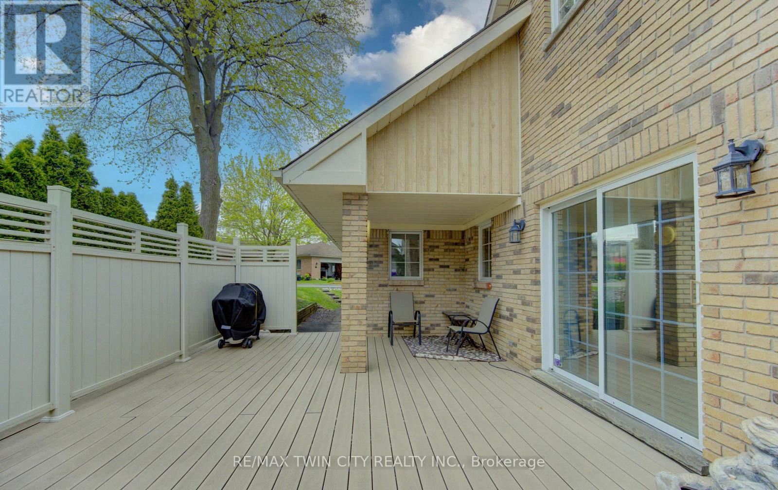 13 - 298 Roxton Drive, Waterloo, Ontario  N2T 1R5 - Photo 32 - X13146466