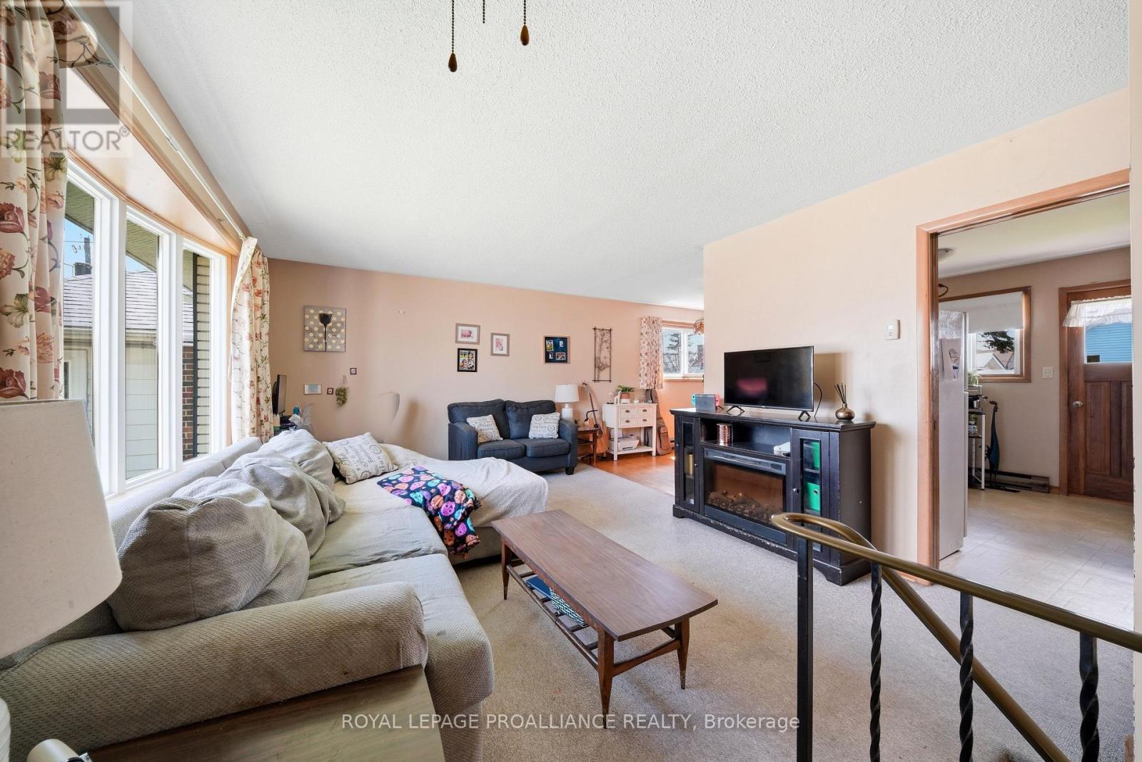 26 Johnson Street, Belleville, Ontario  K8N 4T3 - Photo 34 - X13146500