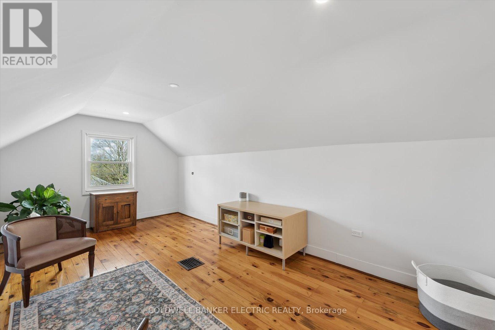 252 Aberdeen Avenue, Peterborough, Ontario  K9H 4W9 - Photo 30 - X13146518