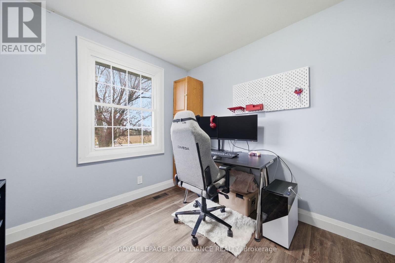 584 Whites Road, Quinte West, Ontario  K8V 5P8 - Photo 22 - X13146600