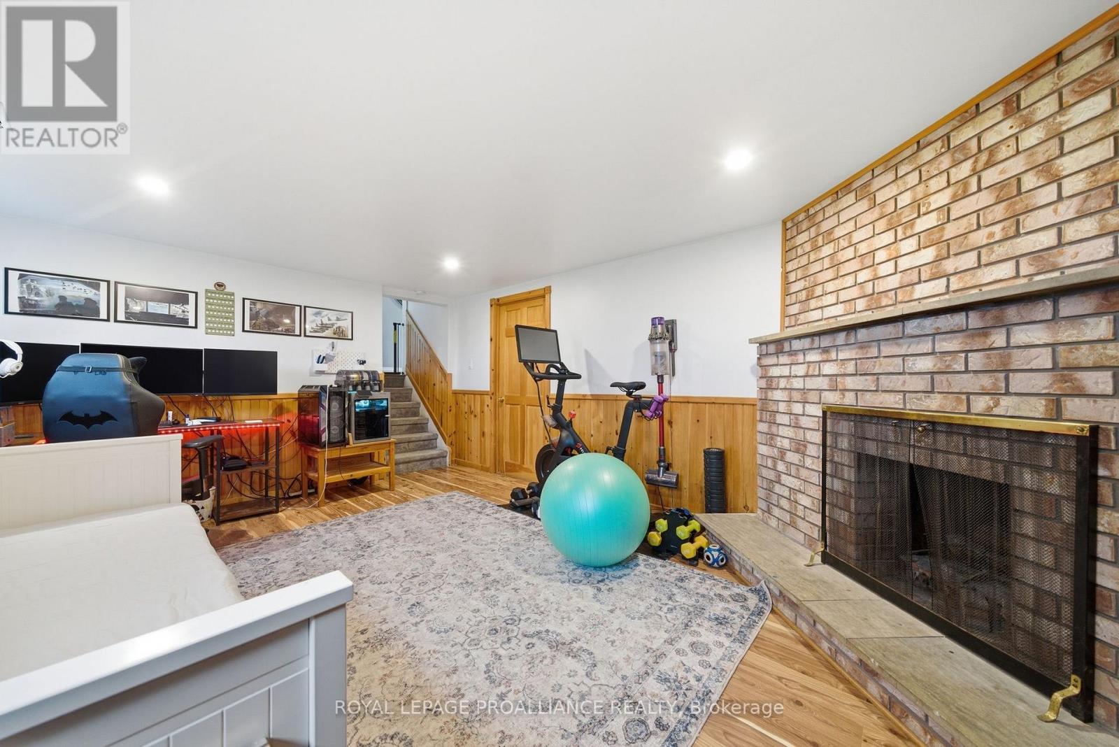 584 Whites Road, Quinte West, Ontario  K8V 5P8 - Photo 30 - X13146600