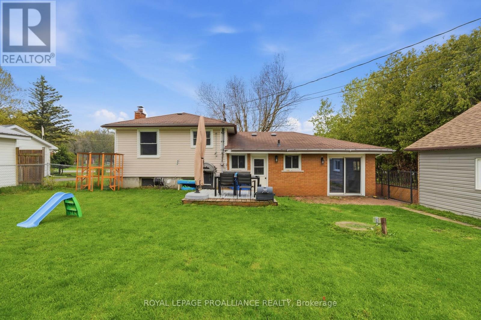 584 Whites Road, Quinte West, Ontario  K8V 5P8 - Photo 35 - X13146600