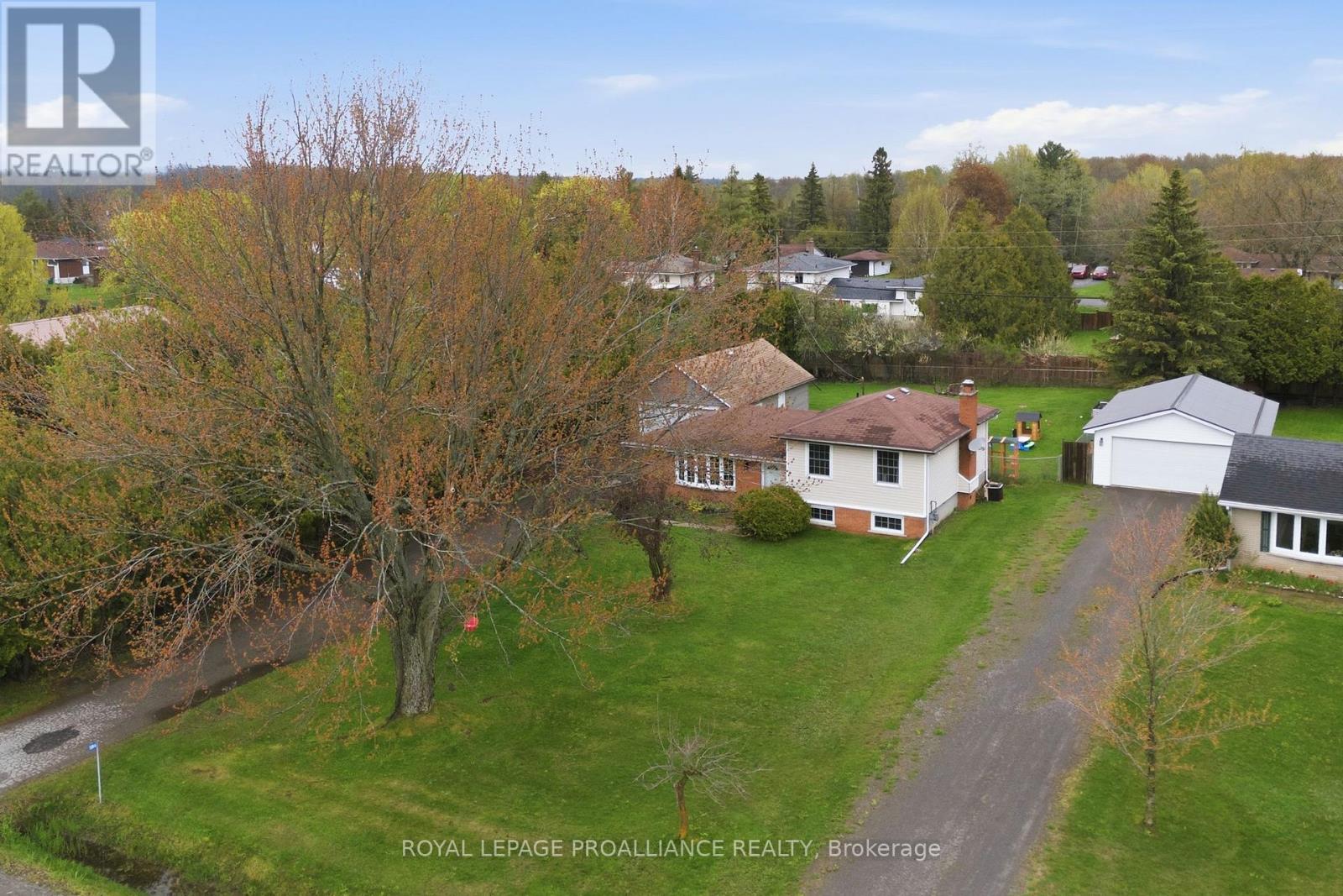 584 Whites Road, Quinte West, Ontario  K8V 5P8 - Photo 44 - X13146600