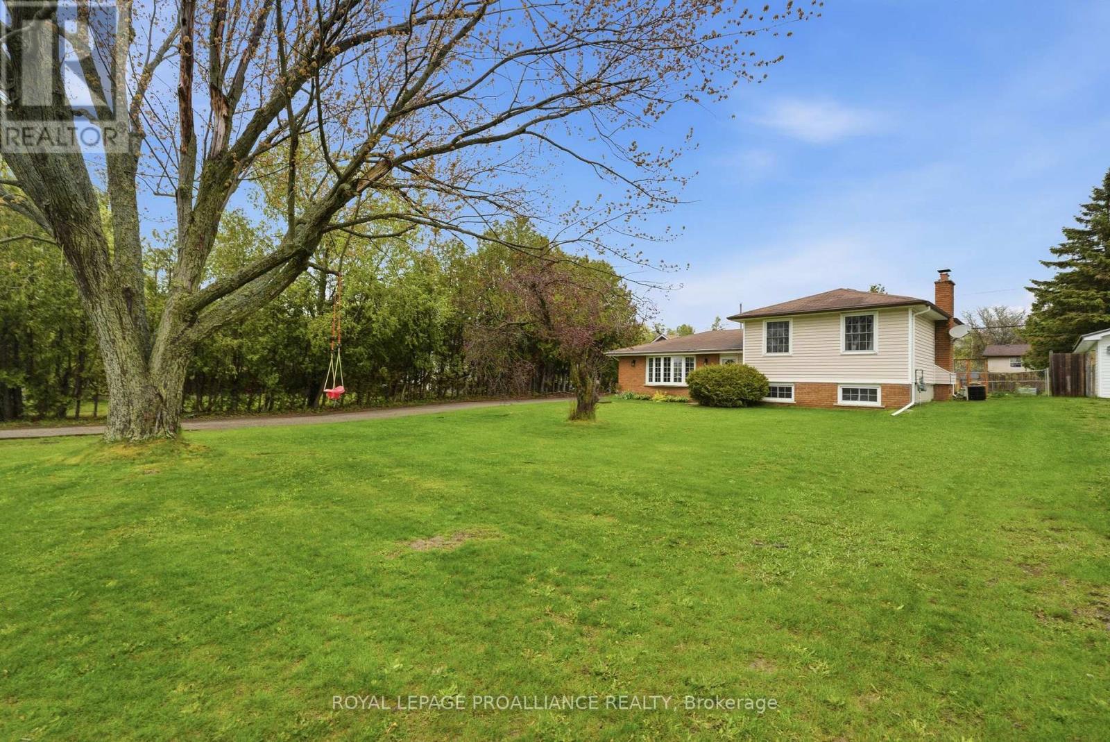 584 Whites Road, Quinte West, Ontario  K8V 5P8 - Photo 50 - X13146600