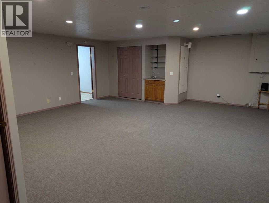 6210 53 Avenue, Camrose, Alberta  T4V 4H4 - Photo 22 - A2304576