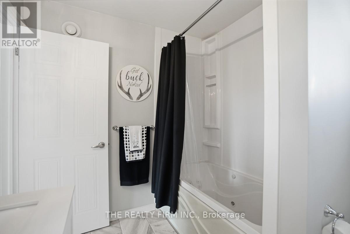 26 Rossiter Road, Ingersoll, Ontario  N5C 4C9 - Photo 26 - X13146556