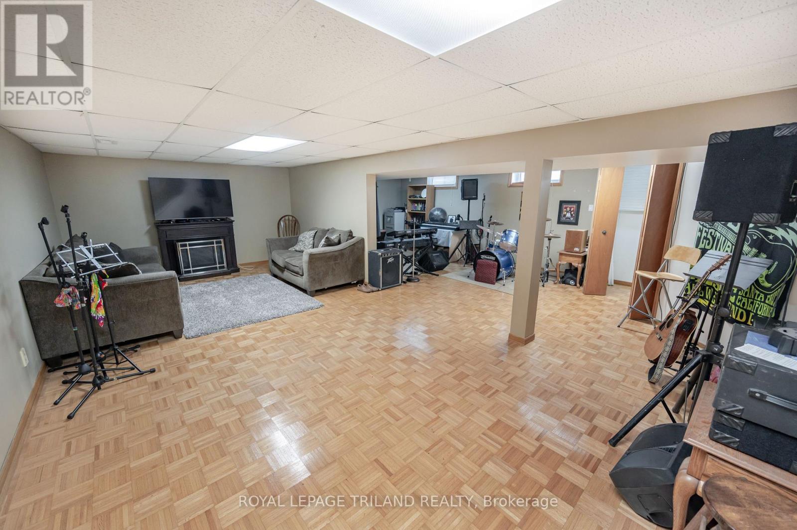 392 Village Green Avenue, London South, Ontario  N6J 3Z8 - Photo 30 - X13146582