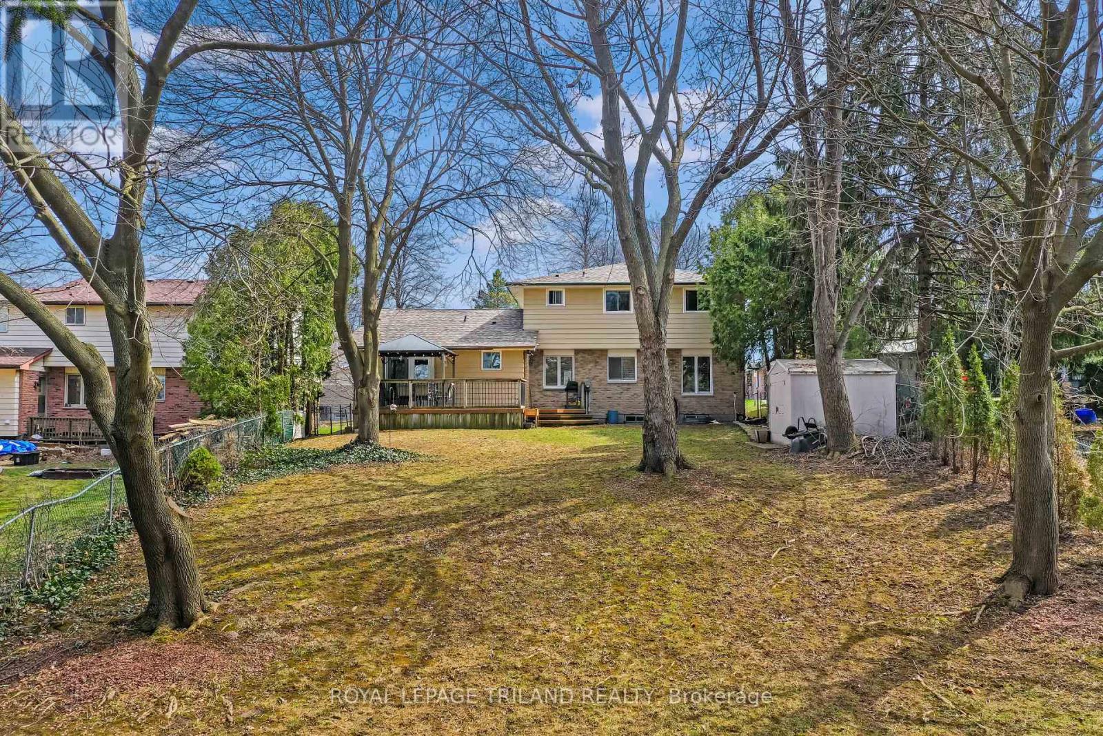392 Village Green Avenue, London South, Ontario  N6J 3Z8 - Photo 40 - X13146582