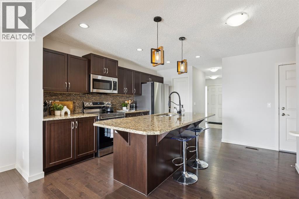 298 River Heights Crescent, Cochrane, Alberta  T4C 0V2 - Photo 9 - A2293738