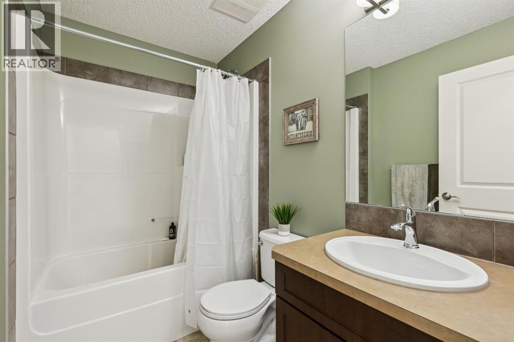 298 River Heights Crescent, Cochrane, Alberta  T4C 0V2 - Photo 17 - A2293738