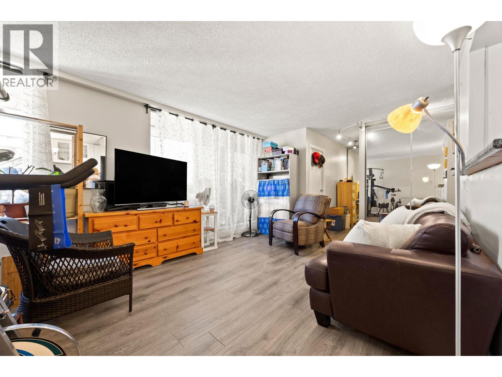 1202 6759 Willingdon Avenue, Burnaby, British Columbia  V5H 3Y9 - Photo 8 - R3121127