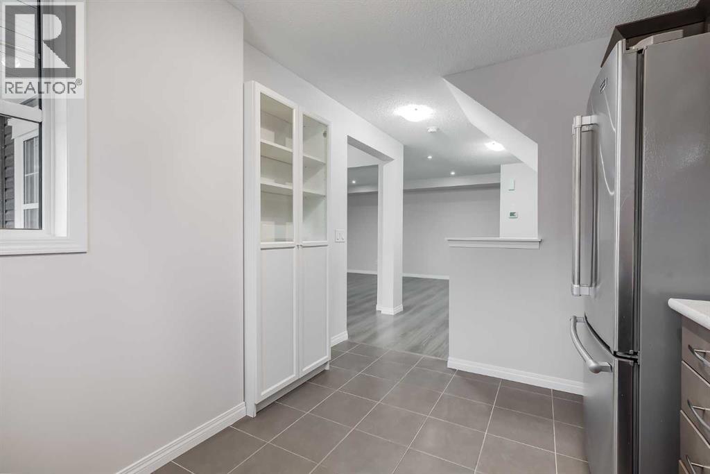 160 Windford Gardens SW, Airdrie, Alberta  T4B 4A6 - Photo 7 - A2303833