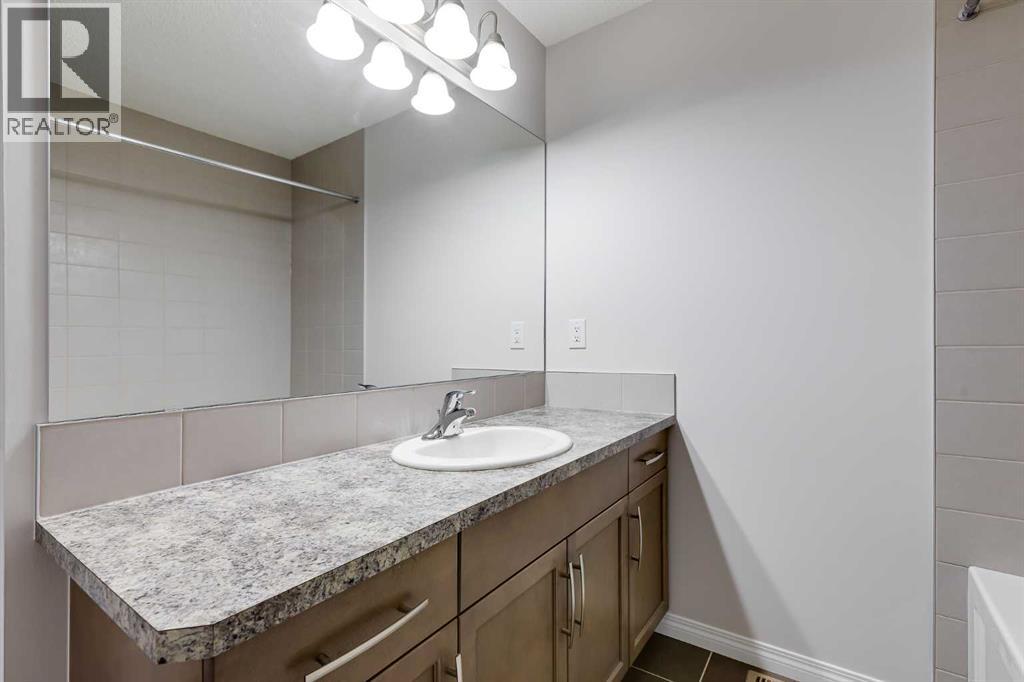 160 Windford Gardens SW, Airdrie, Alberta  T4B 4A6 - Photo 23 - A2303833