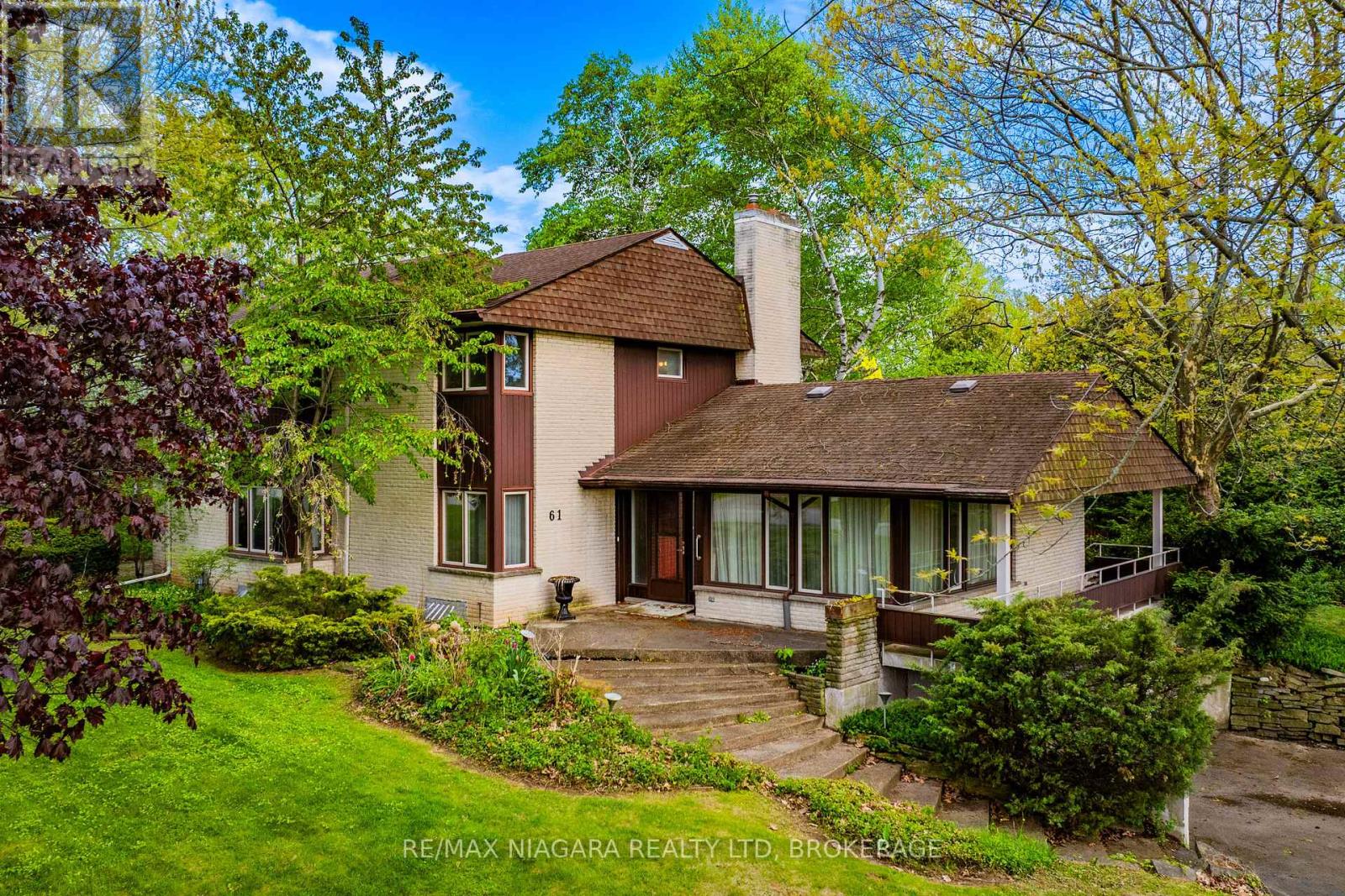61 MELROSE DRIVE, Niagara-on-the-Lake, Ontario