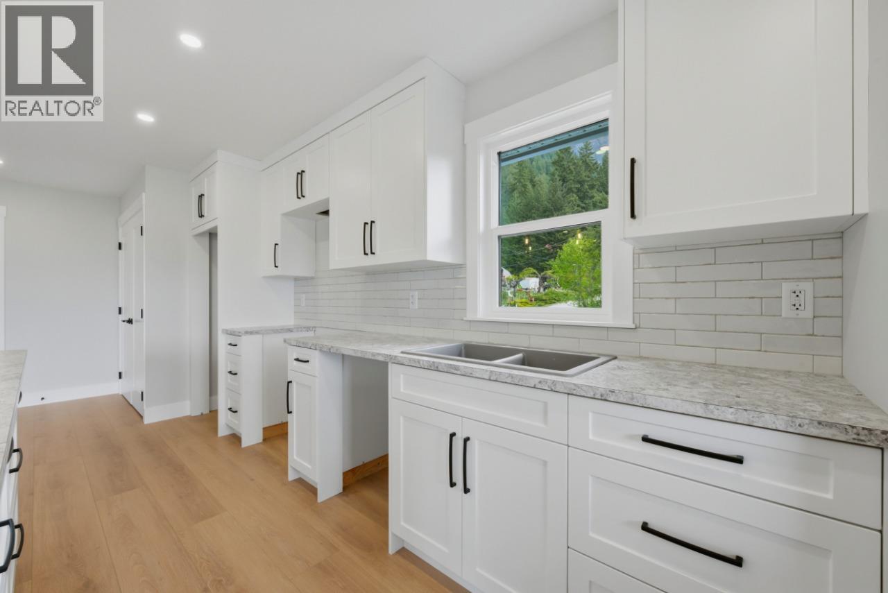 3970 Richardson Road, Tappen, British Columbia  V0E 2X1 - Photo 42 - 10387540