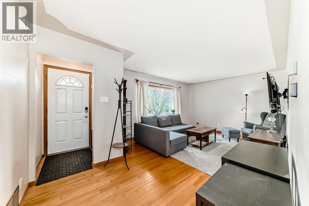 3919 Centre B Street NW, Calgary, Alberta  T2K 0W3 - Photo 18 - A2310368