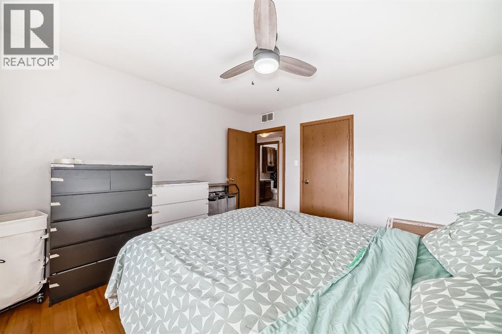 3919 Centre B Street NW, Calgary, Alberta  T2K 0W3 - Photo 13 - A2310368