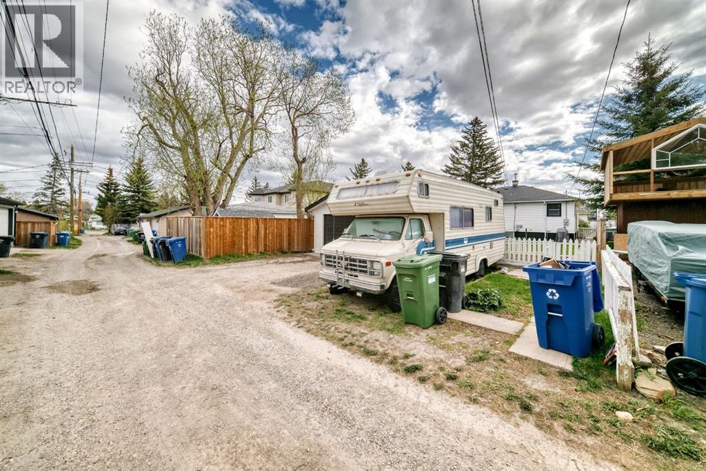 3919 Centre B Street NW, Calgary, Alberta  T2K 0W3 - Photo 40 - A2310368