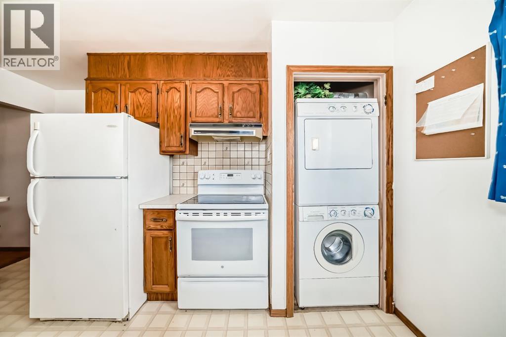 3919 Centre B Street NW, Calgary, Alberta  T2K 0W3 - Photo 6 - A2310368