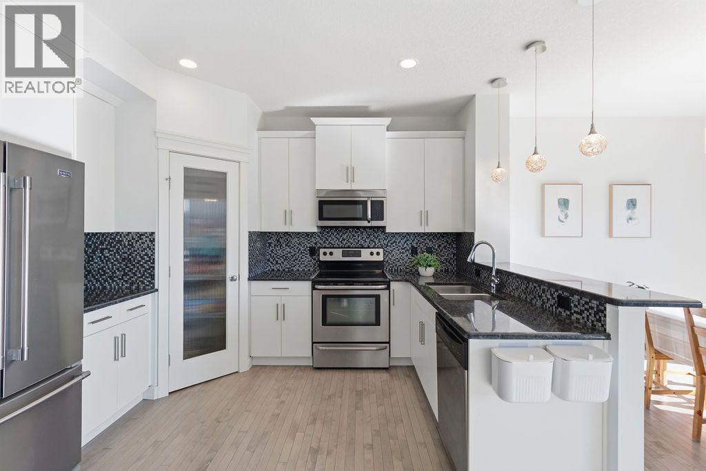 11 Evanscrest Way NW, Calgary, Alberta  T3P 0R4 - Photo 5 - A2311037