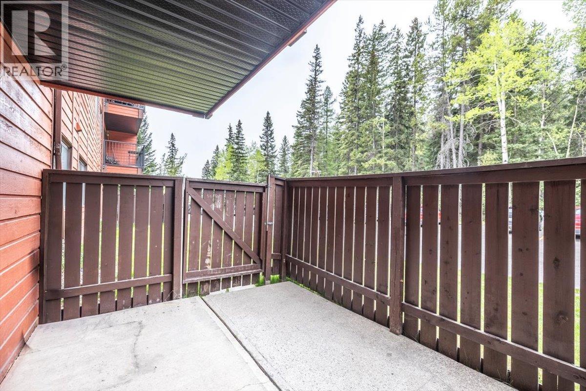 1286 Ponderosa Drive Unit# 403, Sparwood, British Columbia  V0B 2G2 - Photo 16 - 10387623