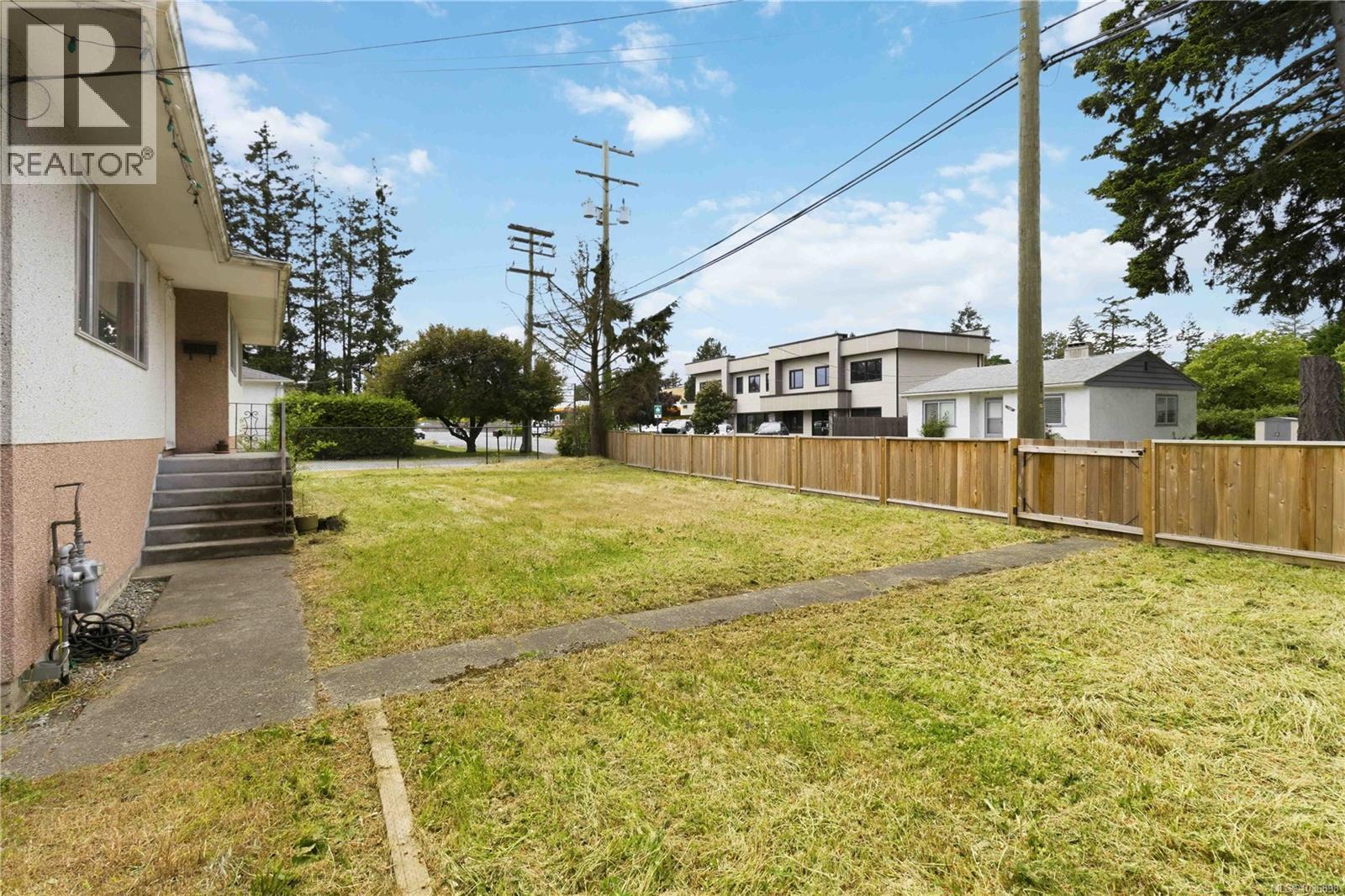 993 Mccallum Rd, Langford, British Columbia  V9B 4C7 - Photo 30 - 1036898