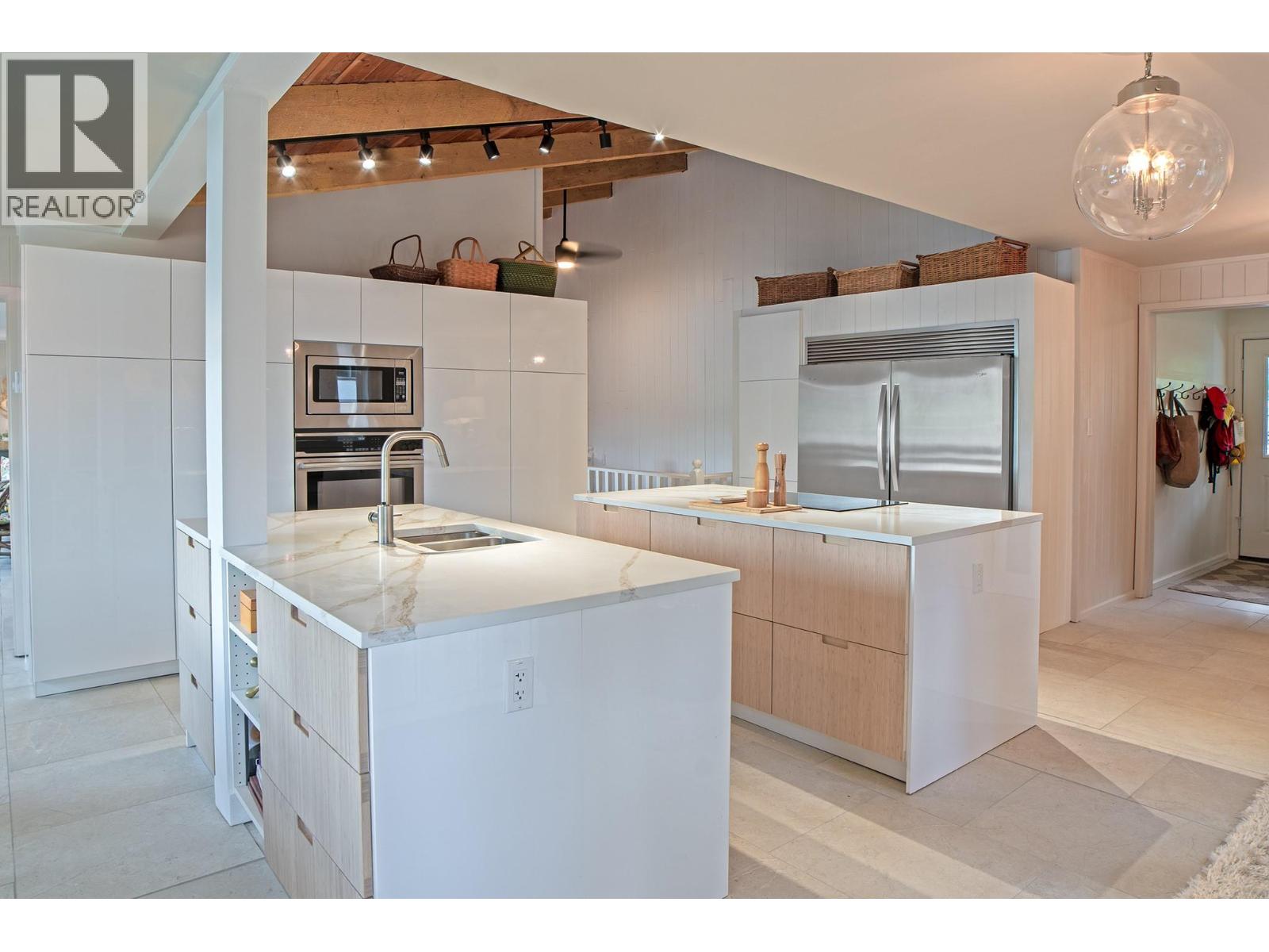 12343 Christie Road, Boswell, British Columbia  V0B 1A4 - Photo 6 - 10387890