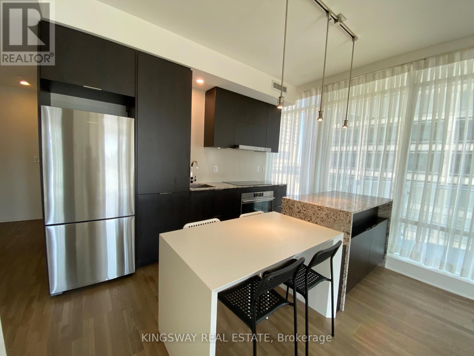 1004 - 1 Bloor Street E, Toronto, Ontario  M4W 0A8 - Photo 15 - C13146492