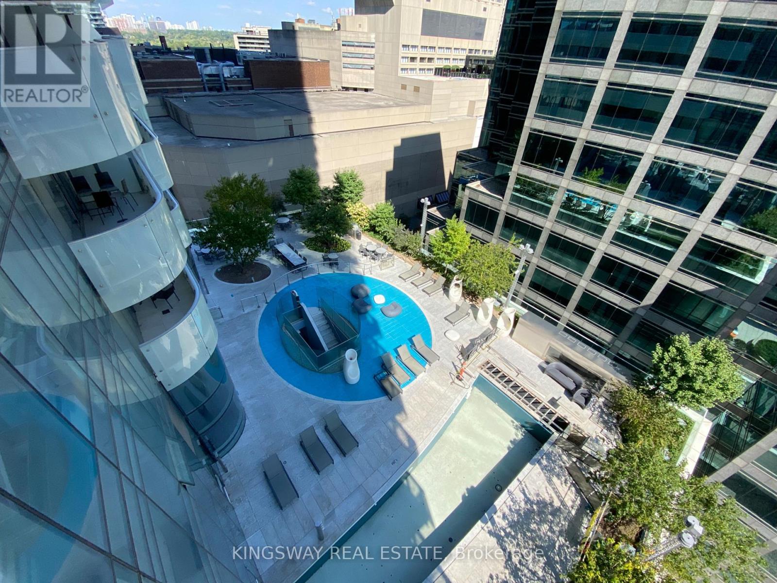 1004 - 1 Bloor Street E, Toronto, Ontario  M4W 0A8 - Photo 19 - C13146492
