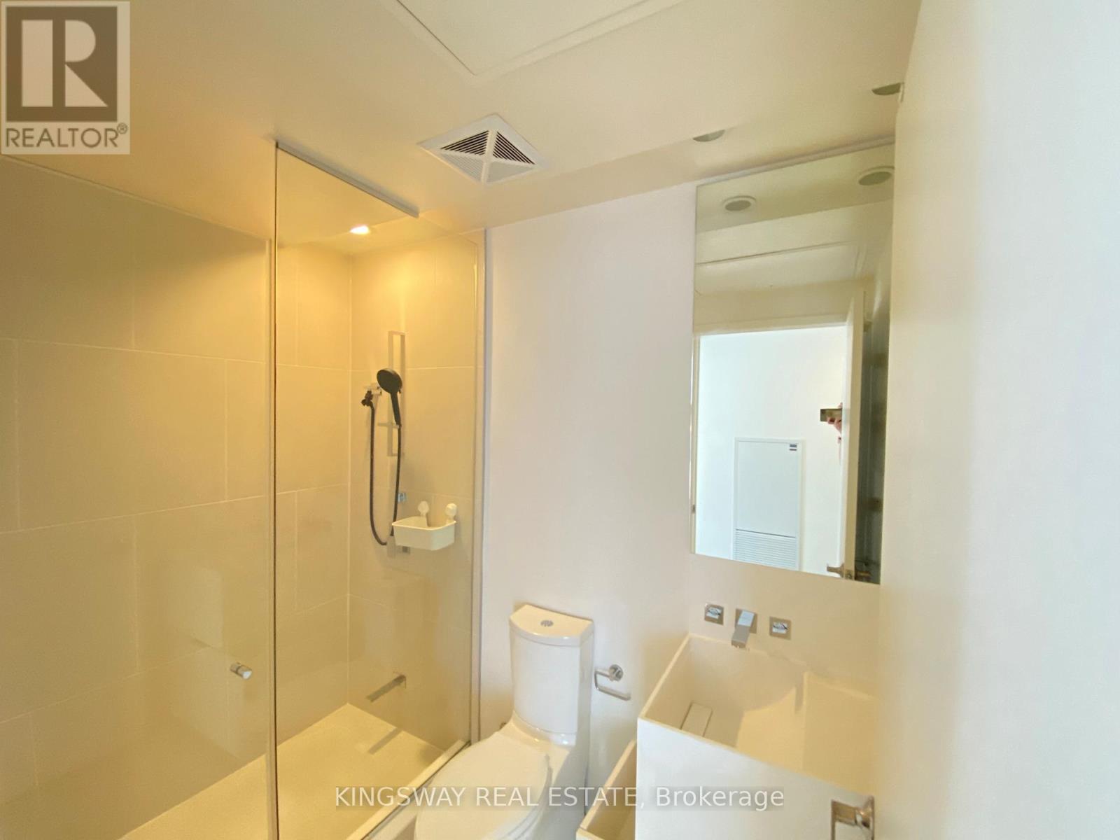 1004 - 1 Bloor Street E, Toronto, Ontario  M4W 0A8 - Photo 7 - C13146492