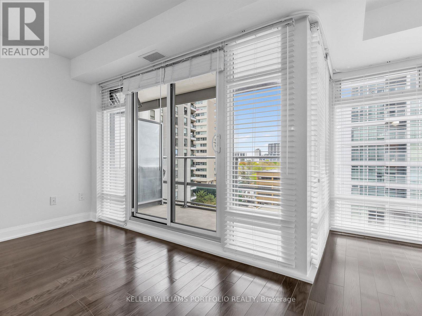 904 - 2191 Yonge Street, Toronto, Ontario M4S 3H8 - Photo 3 - C13146536