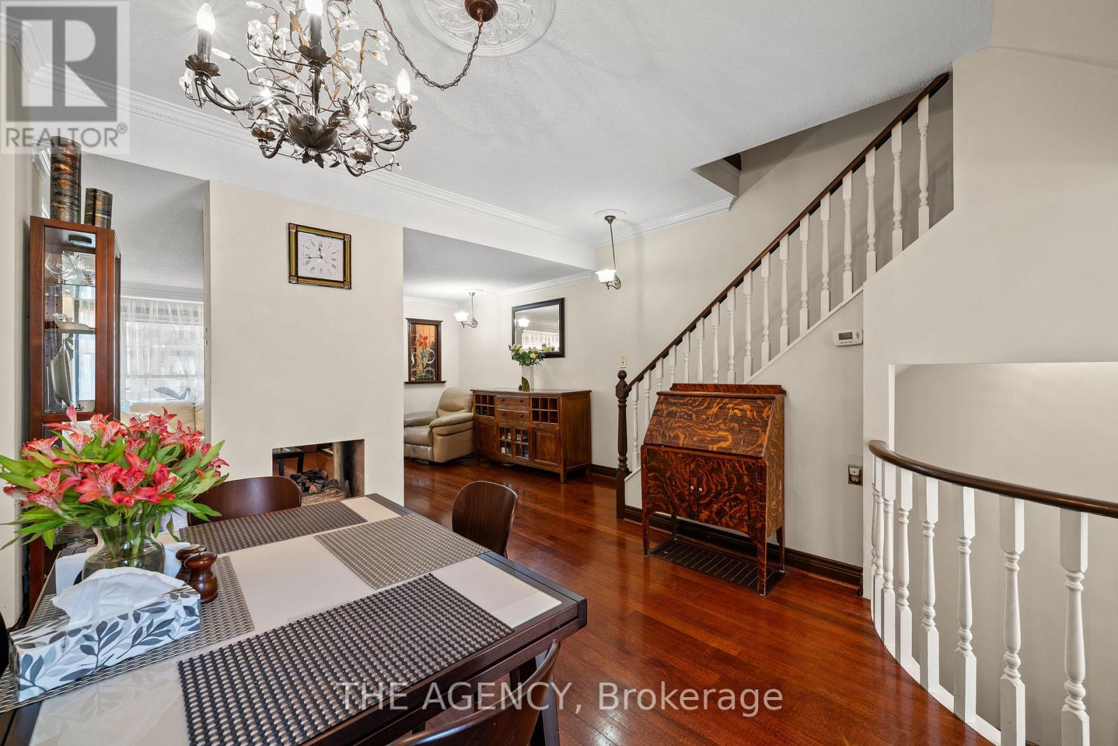 111 Seaton Street, Toronto, Ontario M5A 2T2 - Photo 7 - C13146632