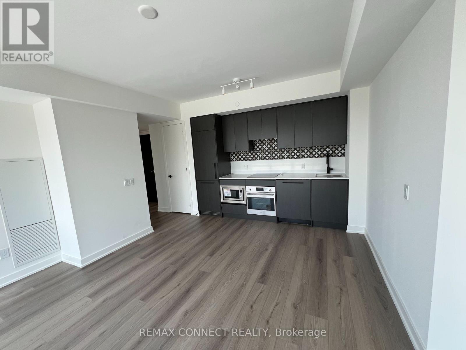 515 - 5 Lakeview Avenue, Toronto, Ontario  M6J 0H3 - Photo 4 - C13146636