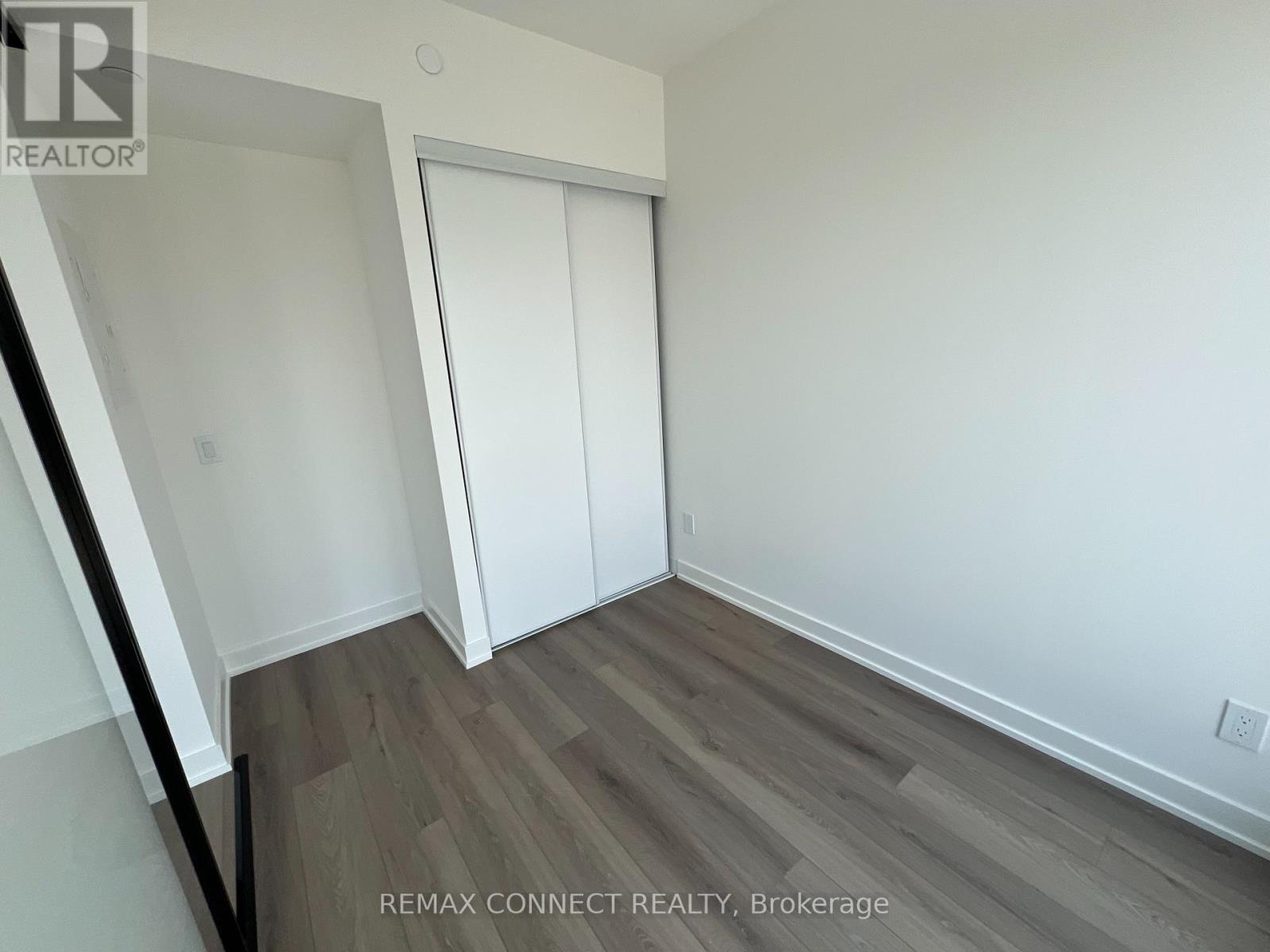 515 - 5 Lakeview Avenue, Toronto, Ontario  M6J 0H3 - Photo 8 - C13146636
